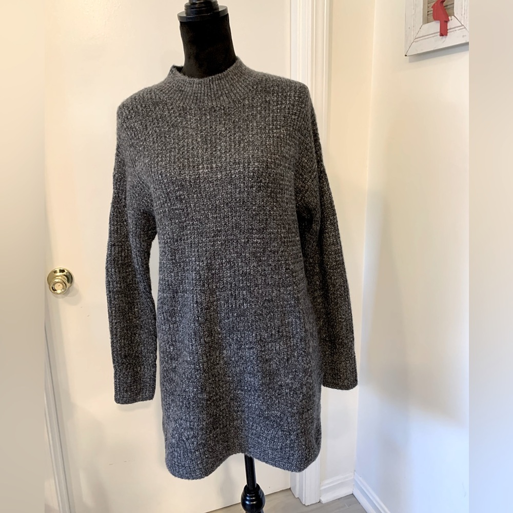 Sweater Old Navy - gray tunic size M - EUC